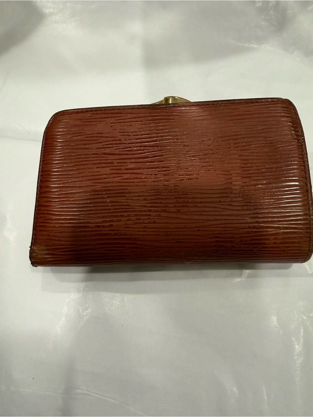 Louis Vuitton Projects ,, Porte Billets Viennois Leather with Snaps working.